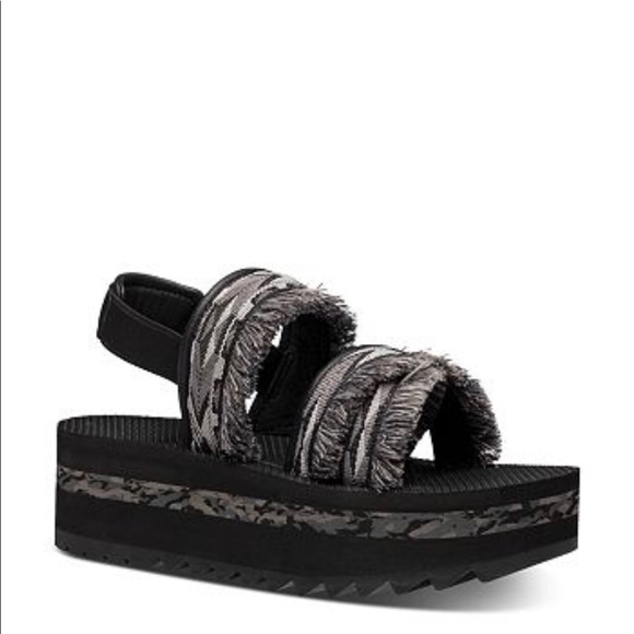 Teva céres fringe platform sandal Sz 9 - Picture 2 of 8